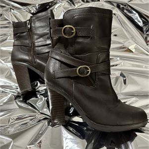 Cute boots for casual wear